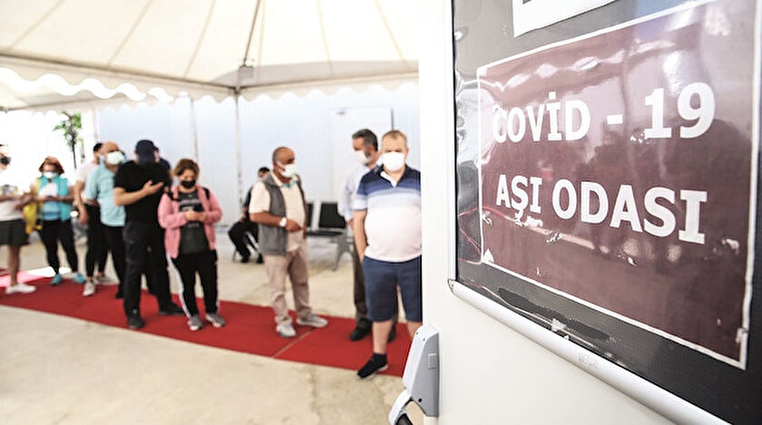 45 yaş üstü aşıya koştu 
