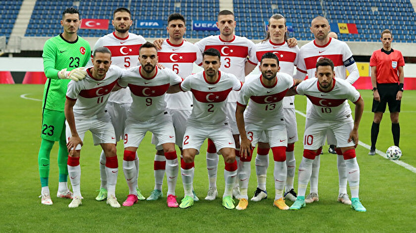 Türk halkı EURO 2020de milli takımdan ne bekliyor: Anket sonuçları yayınlandı