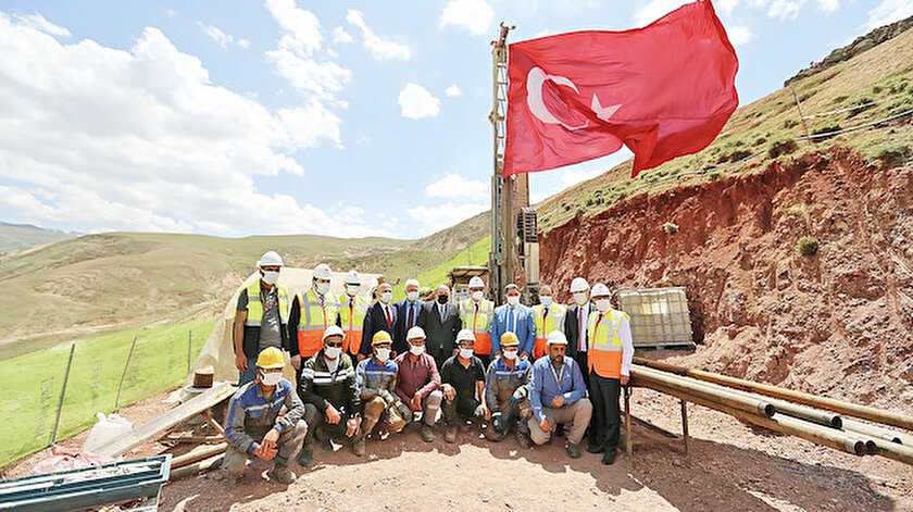 Ağrı’ya altın yatırım: 160 milyon dolarlık tesisin temeli atıldı