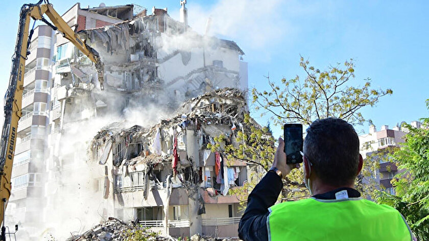 Yılmaz Erbek Apartmanı depremde göz göre göre yıkılmış: Yetersiz denetim, işçilik hatası, eksik malzeme