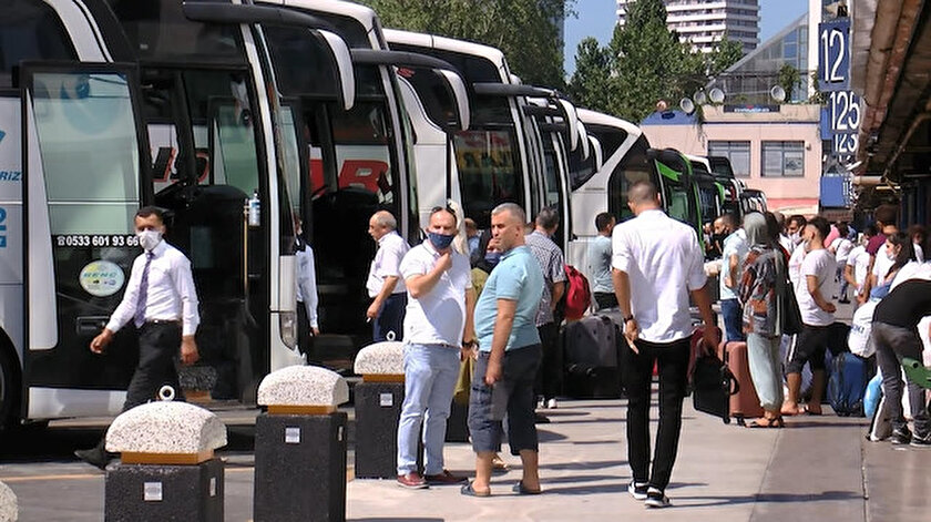 11 günlük tatil talebine iş dünyasından tepki: Ticareti kesintiye uğratıp ihracatı yavaşlatır