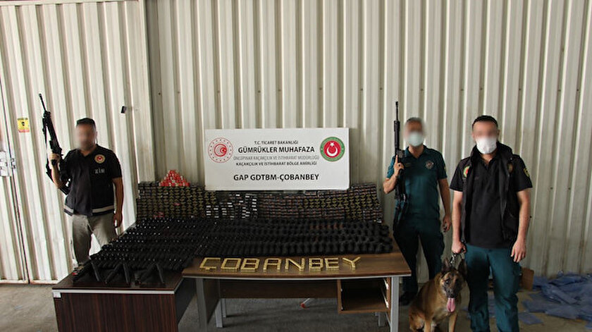 Gümrük Kapısında gerçekleşen operasyonda 2 beton mikserinde 270 kurusıkı tabanca yakalandı