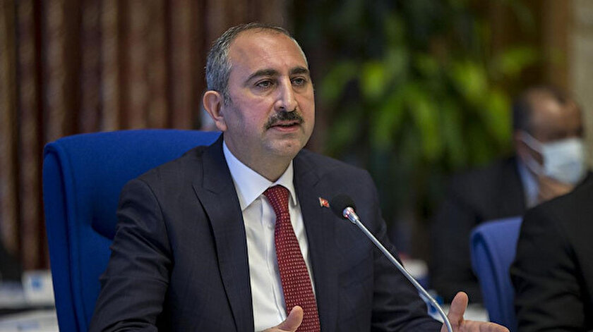 Adalet Bakanı Gül: Hayvanları mal değil can olarak gören kanun teklifi önemli bir adım
