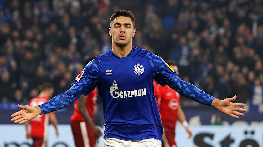 Ozan Kabak Almanyada kalıyor