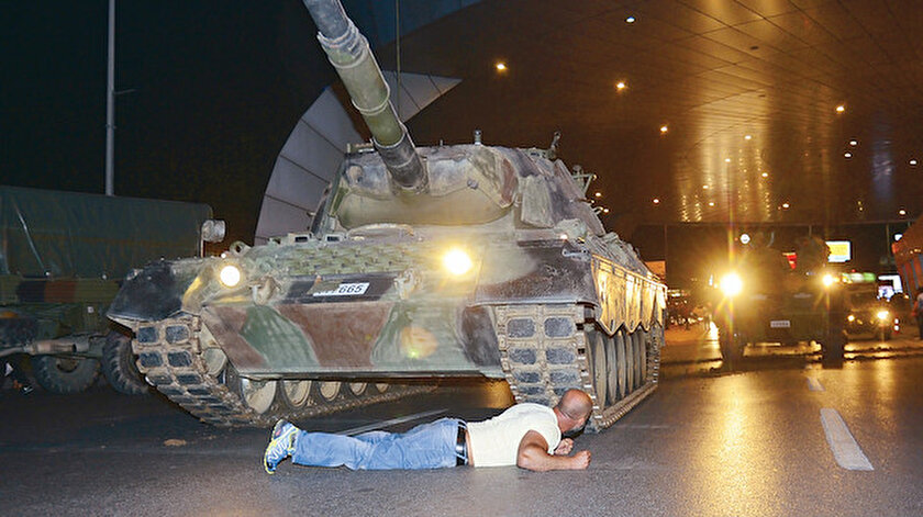 Şehadet getirip tankın altına yattım