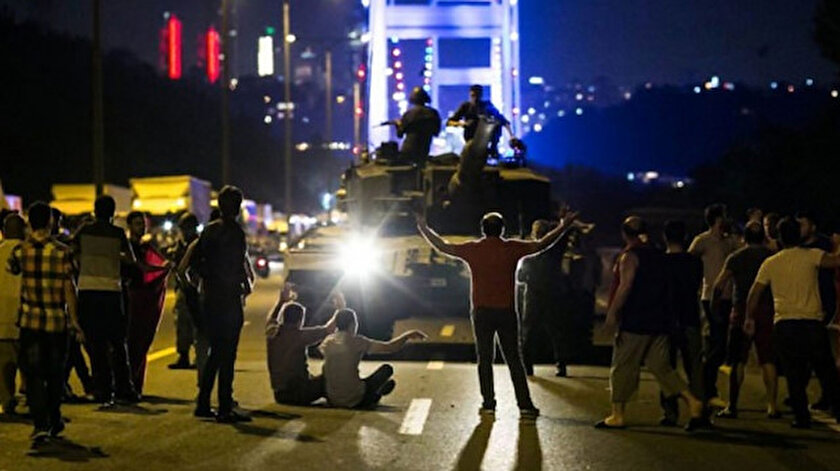 Areda Surveyden ‘15 Temmuz Algı Araştırması’: Darbe olsa yine sokağa çıkarız