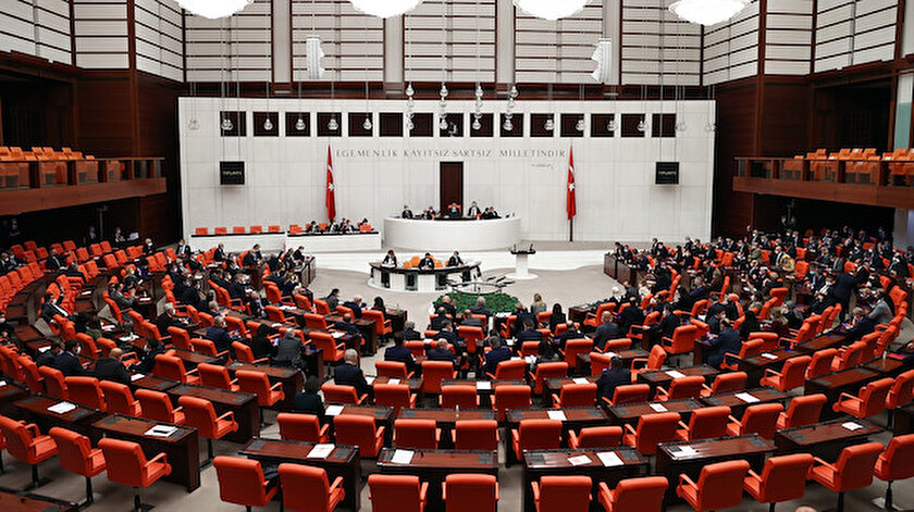 Meclis 1 Ekime kadar tatile girdi