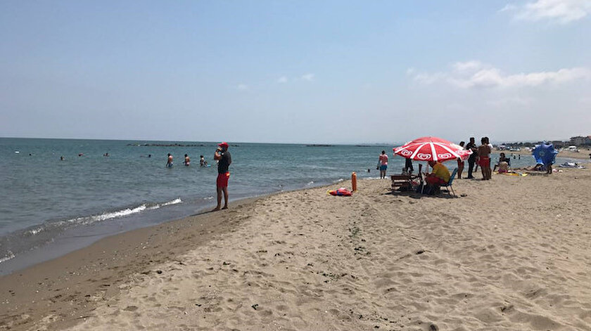 Karasu’da kaşınmanın nedeni ortaya çıktı: Deniz anasından kaynaklanıyor