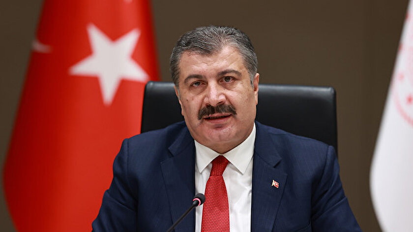 Bakan Fahrettin Kocadan Dönüşe bırakmayın bulunduğunuz yerde aşınızı şimdi yaptırın çağrısı 