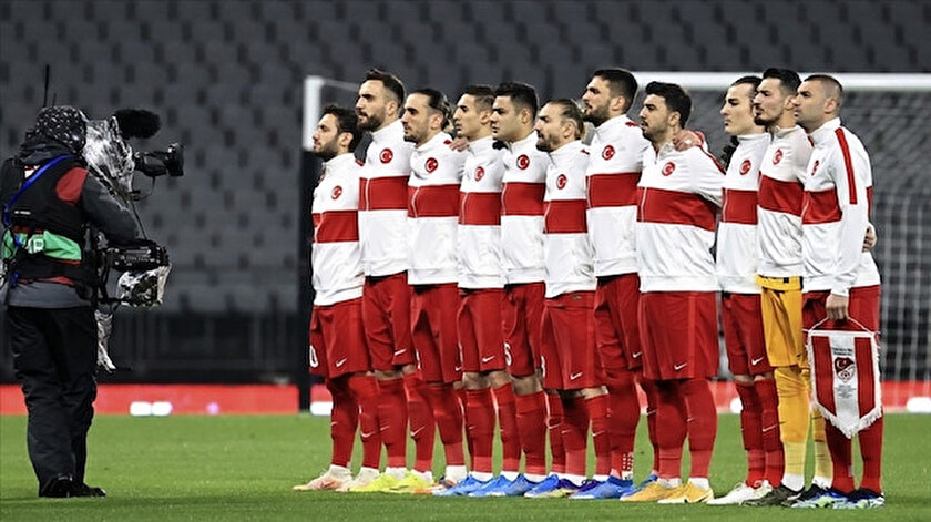 Bayern Münih, Mert Müldürün peşinde