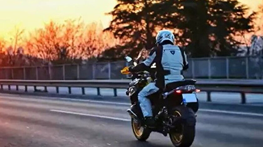 Vali Yerlikaya motosikleti ile memleketine gitti