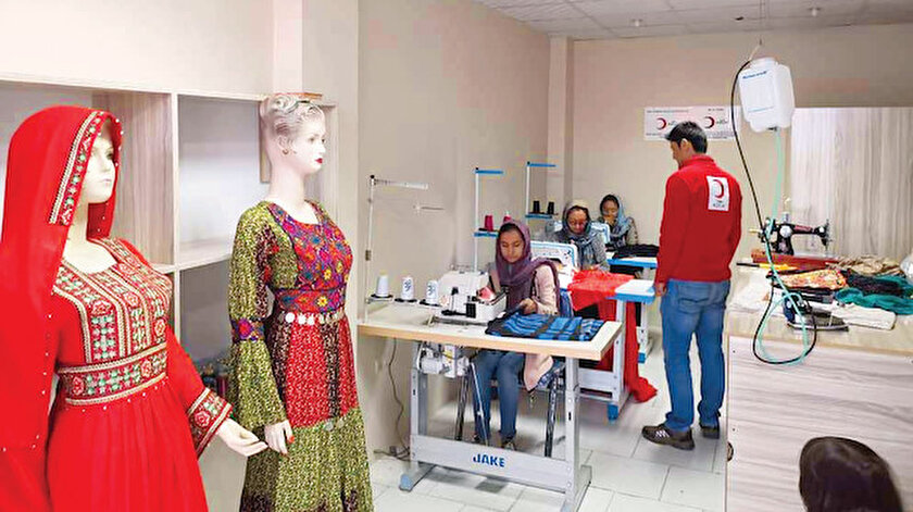 Düzensiz göçe gönüllü çözüm: Ülkene dön işin hazır
