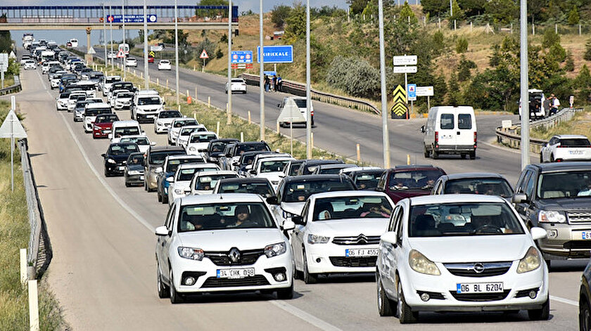 İçişlerinden bayram dönüşü trafik uyarısı: Dikkat Sabır Kural