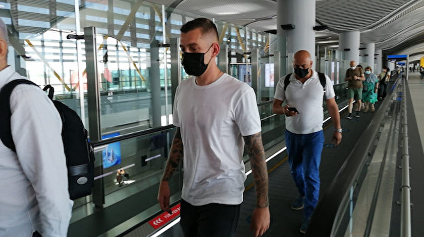 Galatasarayın yeni transferi İstanbulda