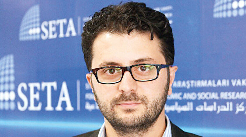 Doç. Dr. Enes Bayraklı Fransa’da yürürlüğe giren ırkçı yasayı Yeni Şafak’a değerlendirdi: Hedef Fransız İslam’ı
