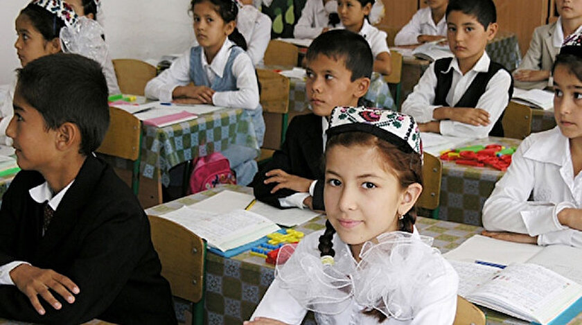 Özbekistan 1 Ağustostan itibaren Kiril alfabesini bırakıp Latin alfabesi kullanacak