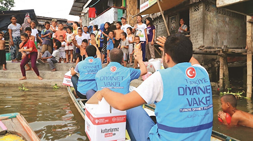 TDV, 24 milyon evde gönüllere girdi