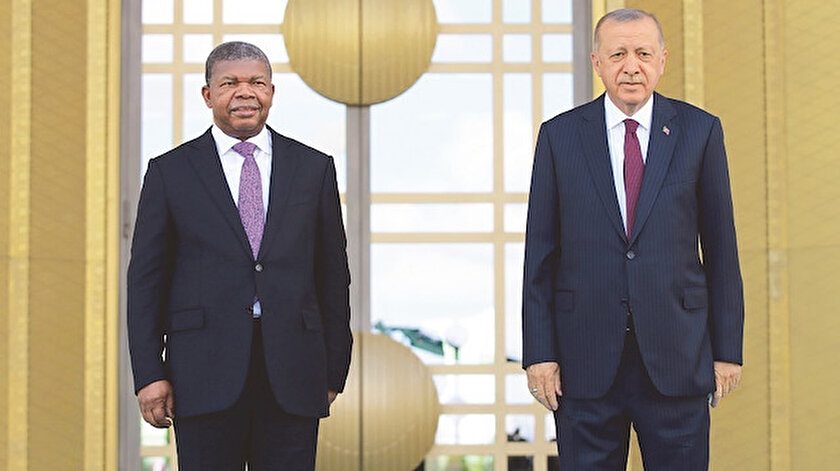 Afrika’daki sıkıntıları takip ediyoruz