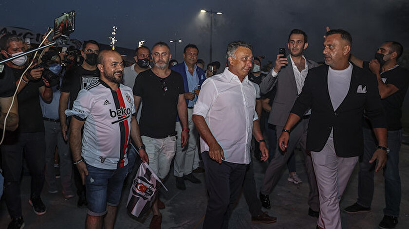 Ahmet Nur Çebiden taraftarı heyecanlandıran transfer açıklaması