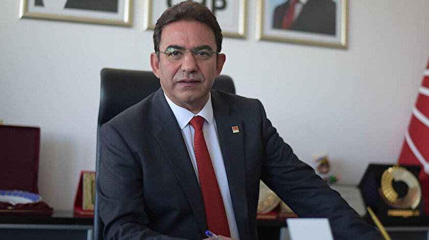 Bakanlar yangınlarla uğraşırken CHP Antalya milletvekilleri yanlarında çalışmaları gülerek seyretti