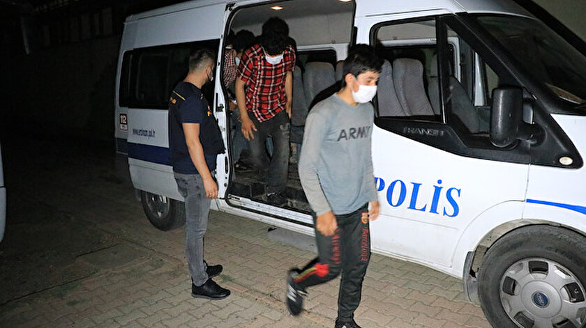 Altı düzensiz göçmen Erzincanda yakalandı