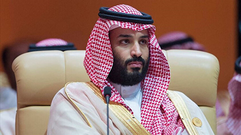 Riyad yönetiminin Yemenlilerin iş sözleşmelerini feshettiği iddia edildi