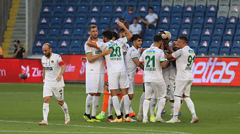 Süper Lig maç özetleri: Başakşehir-Alanyaspor 0-1 maç özeti ve golleri izle