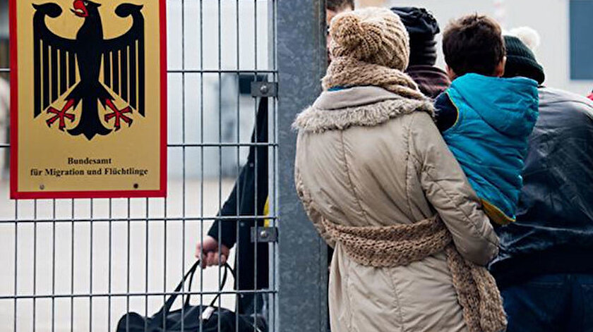 Alman bakandan göçmen alalım çağrısı: Yılda 400 bin kişiye ihtiyacımız var