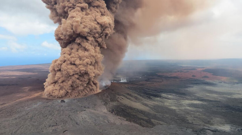 Kilauea Yanardağında bir gecede 140 deprem