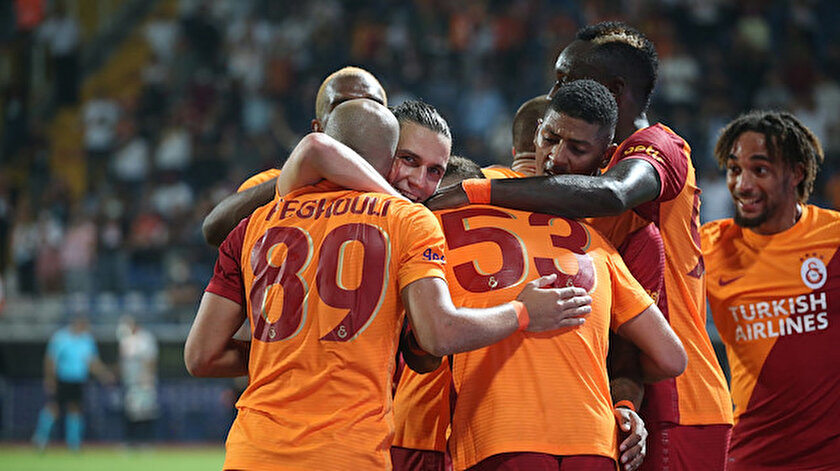 Galatasaray-Randers 2-1 maç özeti ve golleri izle