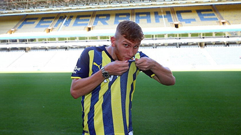 Lisansı dün çıkan Burak Kapacaka transfer teklifi geldi