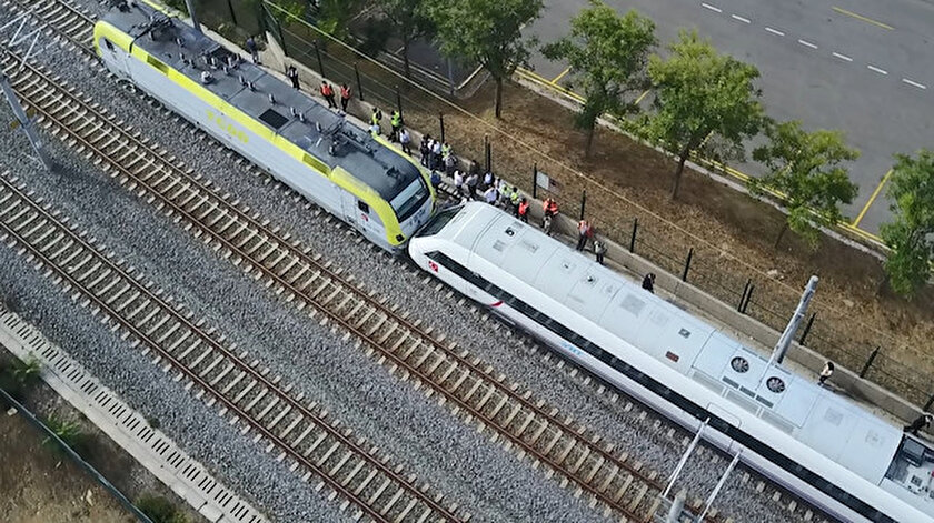 İstanbul Valiliğinden tren kazasına ilişkin açıklama: 7 kişi hafif yaralandı