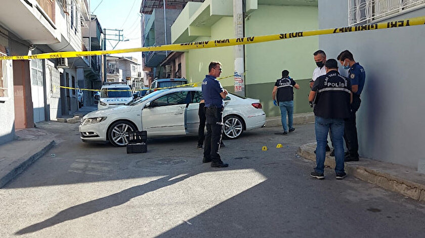 Konuşmak için çağırdığı husumetlisini sokak ortasında öldürdü