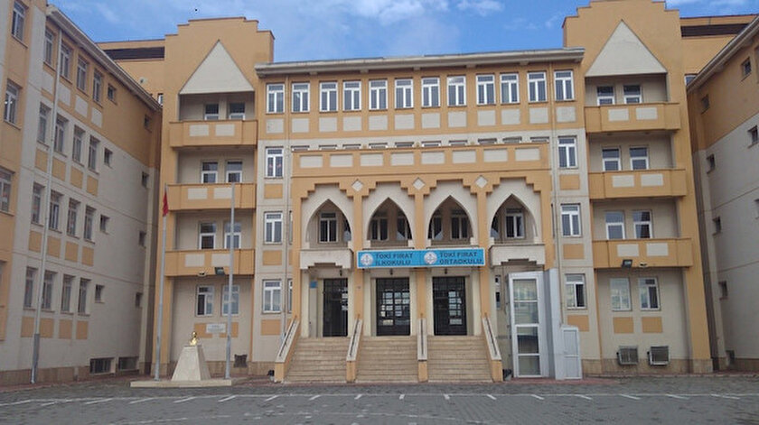 Elazığda iki farklı okuldaki iki sınıfta koronavirüs nedeni ile eğitime ara verildi - Elazığ haberleri