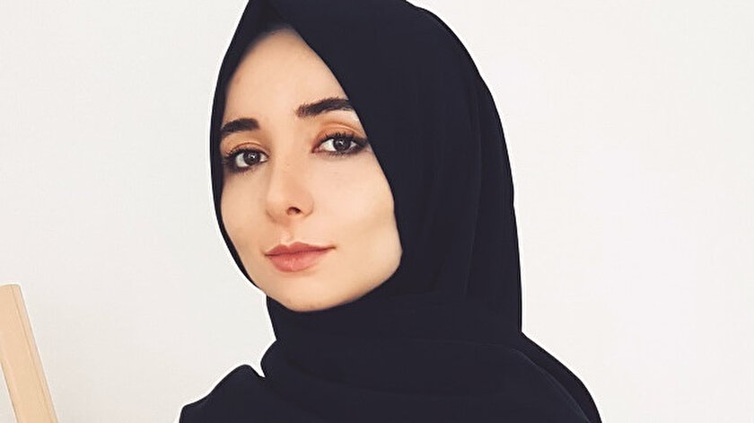 Harflerin dilini çözer çözmez yazmaya başladım