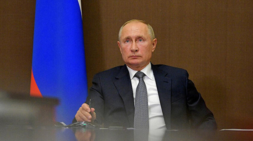 Putin karantina altında