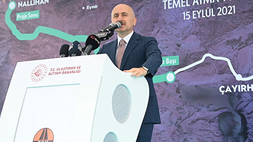 Bakan Karaismailoğlu: Beypazarı-Nallıhan arasında ulaşım süresi 14 dakikaya inecek