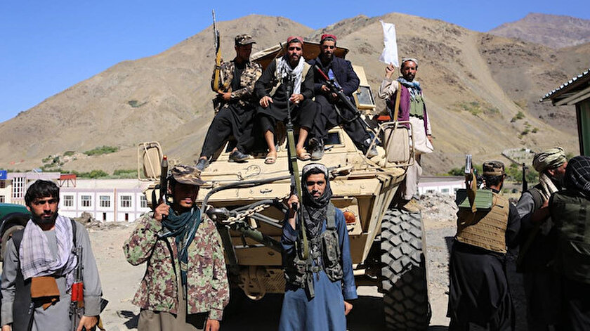 Taliban Afganistanda düzenli ordu kuracak