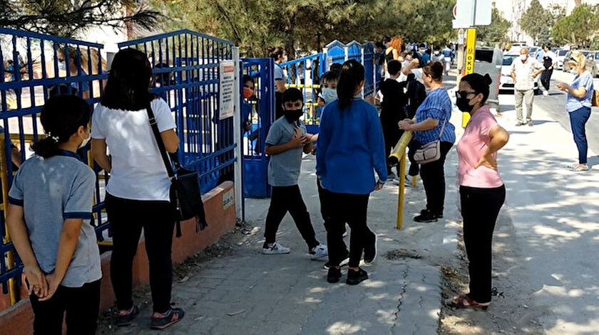 Bir sınıfta 4 pozitif vaka çıktı: Sınıf 14 gün boyunca karantinaya alındı