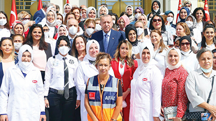 Asırlık kayıplarımızı telafi ediyoruz