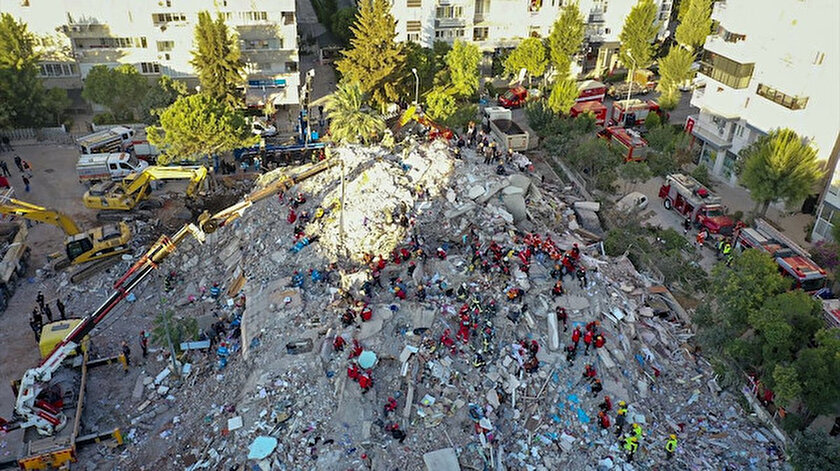 İzmir depreminde 32 kişinin can verdiği Emrah Apartmanına ilişkin iddianame kabul edildi