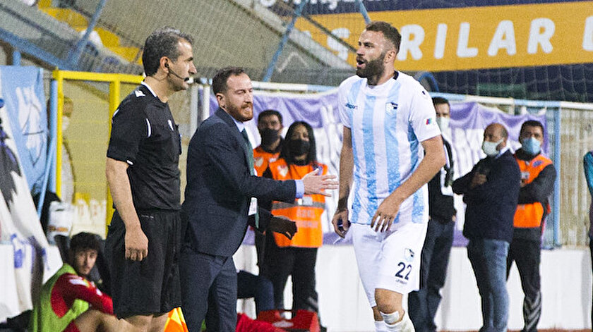 Mustafa Yumluya 4 maç ceza