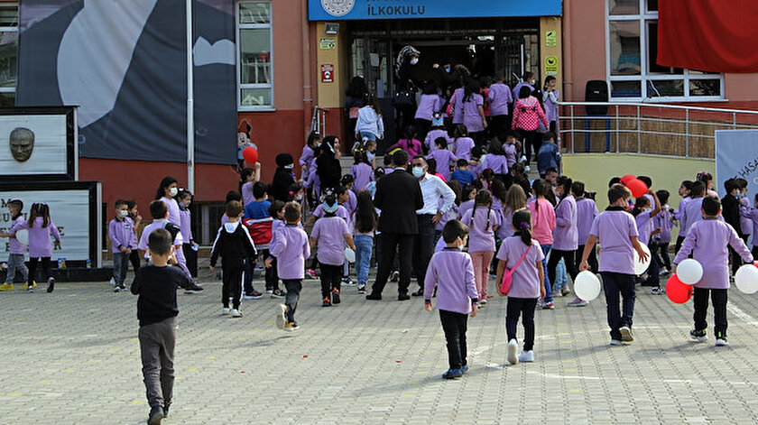 İstanbul İl Milli Eğitim Müdürü: Sınıf karantinaları korkutucu düzeylere ulaşmadı