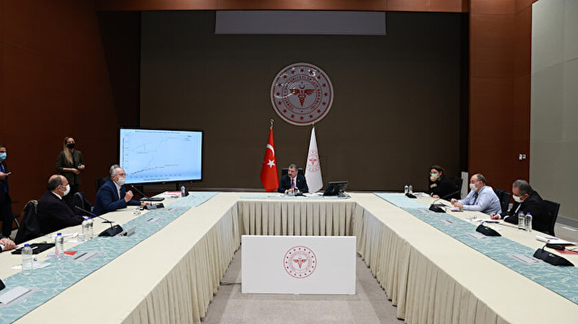 Bilim Kurulu toplanıyor: Öğrencilere yedinci gün test şartı masada