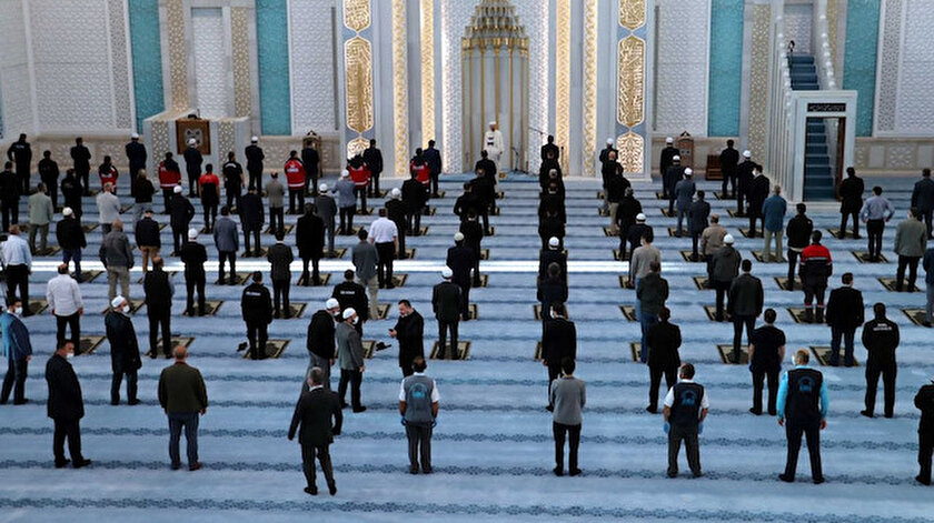 24 Eylül Cuma Hutbesi: Takva Rabbimizin rızasını diri tutma bilinci
