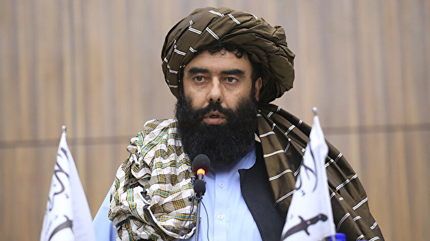 Taliban yeni anayasa için kolları sıvadı: Komisyon kuracaklar