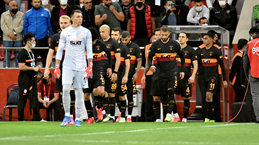 Kayserispor maçı sonrasında isyan etti: Galatasarayın PAF takımında oynayamaz
