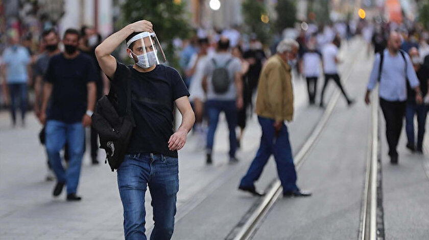 Sağlık Bakanı Koca illere göre her 100 bin kişide görülen vaka sayılarını açıkladı