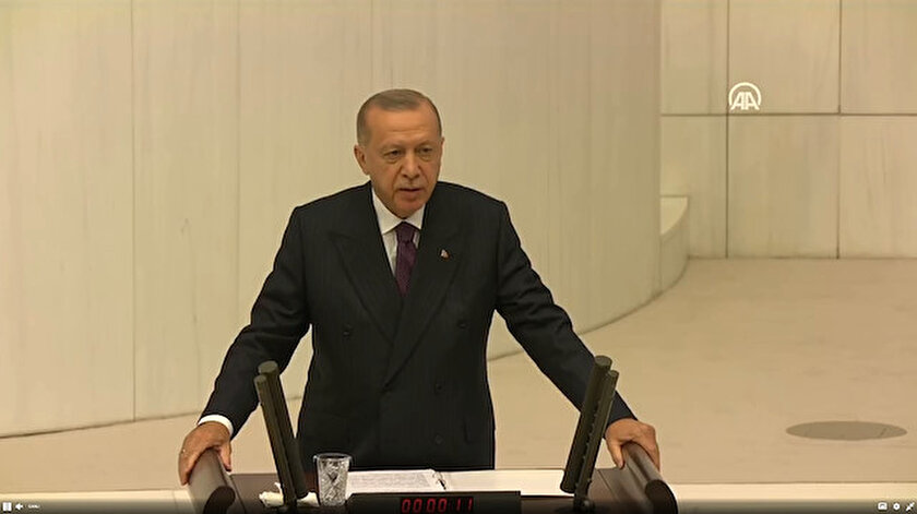 Yeni yasama yılı başlıyor: Cumhurbaşkanı Erdoğan Meclis&#39;te konuşuyor - Yeni  Şafak