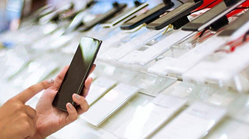 İkinci el cep telefonlarında yüzde 20 indirim kapıda